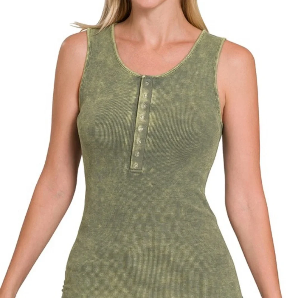 Short set - Picture 2 of 3